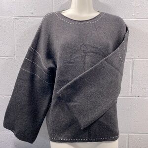 Baciano soft knitted loose fit sweater​​​​​​​​​​​​